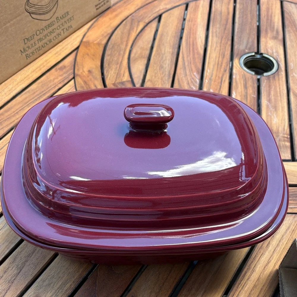 The Pampered Chef Deep Covered Baker in Burgundy Red Ceramic